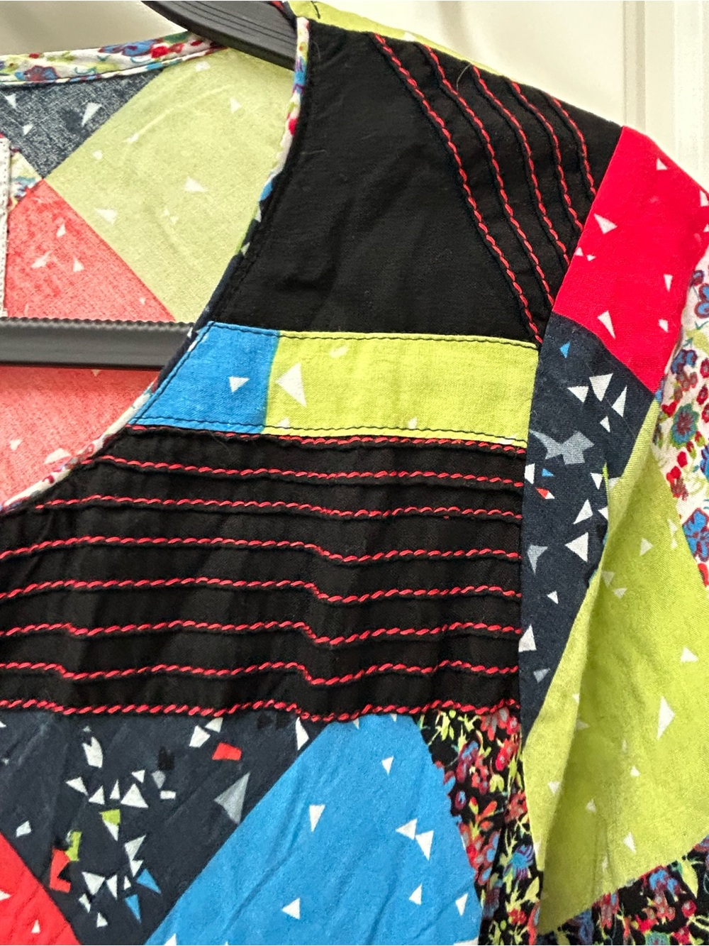 Vintage 70’s Harlequin Diamond Patchwork Maxi Dress
1/2 Sleeve
Hippie
Rayon
Boho - Picture 4 of 14